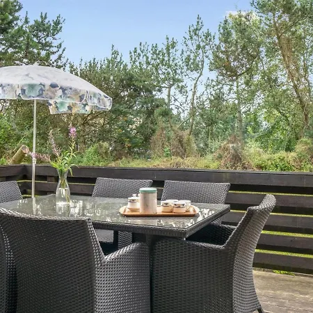 Alfi - 150m From The Sea In Ne Jutland By Interhome