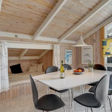 Holiday home Alfi - 150m From The Sea In Ne Jutland By Interhome Saeby (Nordjylland)