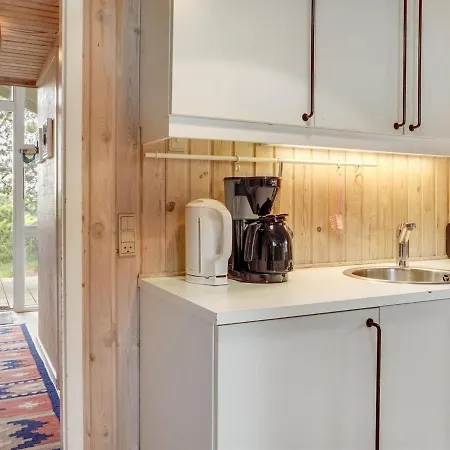 Holiday home Alfi - 150m From The Sea In Ne Jutland By Interhome Saeby (Nordjylland)